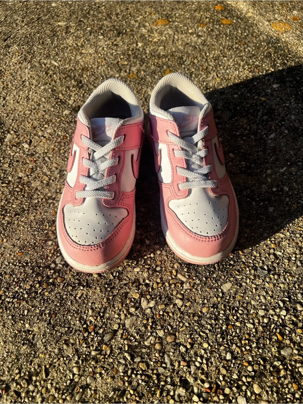 Kids Pink and White Toddler Dunks (10)